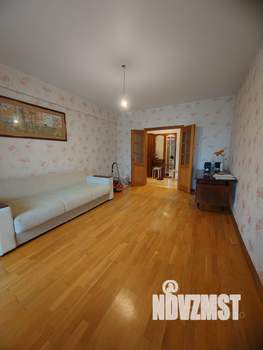 2-к квартира, вторичка, 66м2, 5/5 этаж