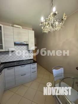 2-к квартира, вторичка, 58м2, 2/17 этаж