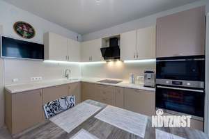 3-к квартира, вторичка, 72м2, 3/25 этаж