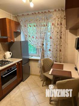 2-к квартира, вторичка, 39м2, 2/5 этаж
