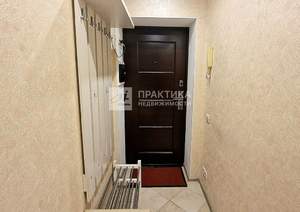 2-к квартира, вторичка, 42м2, 1/5 этаж