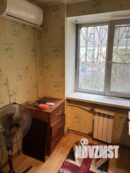 2-к квартира, вторичка, 40м2, 1/5 этаж