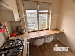 3-к квартира, вторичка, 58м2, 3/5 этаж