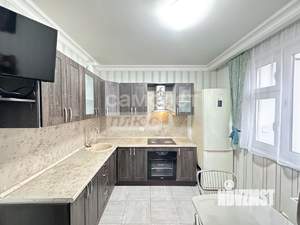 3-к квартира, вторичка, 79м2, 11/18 этаж