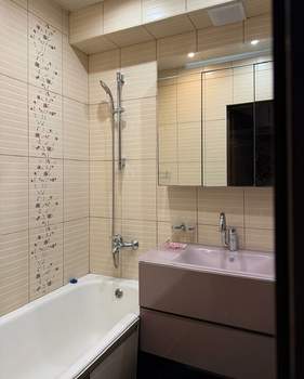 2-к квартира, вторичка, 56м2, 1/5 этаж