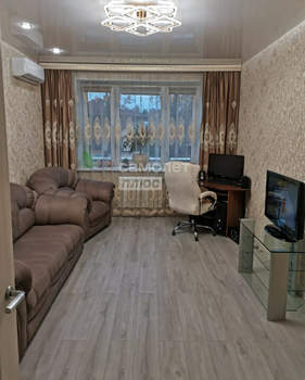 3-к квартира, вторичка, 80м2, 2/2 этаж