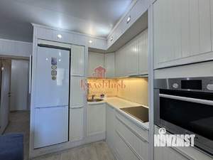 2-к квартира, вторичка, 65м2, 9/17 этаж