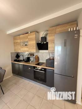 3-к квартира, вторичка, 54м2, 18/27 этаж