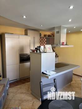 3-к квартира, вторичка, 108м2, 7/12 этаж