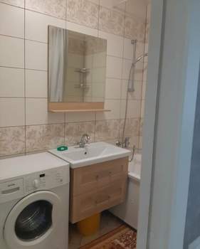 2-к квартира, вторичка, 45м2, 1/6 этаж