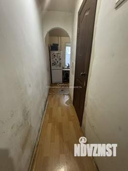 2-к квартира, вторичка, 42м2, 1/4 этаж