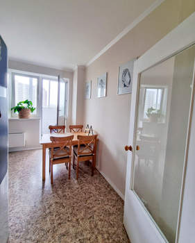 2-к квартира, вторичка, 74м2, 8/17 этаж