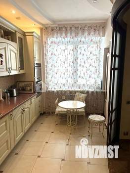 3-к квартира, вторичка, 152м2, 2/4 этаж