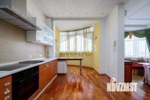 3-к квартира, вторичка, 117м2, 12/18 этаж