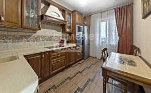 2-к квартира, вторичка, 56м2, 2/18 этаж