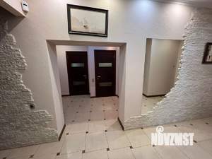 3-к квартира, вторичка, 152м2, 2/5 этаж