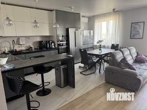 3-к квартира, вторичка, 98м2, 9/9 этаж