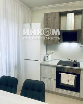 2-к квартира, вторичка, 70м2, 4/14 этаж