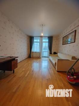 2-к квартира, вторичка, 66м2, 5/5 этаж