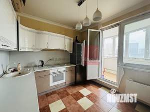 1-к квартира, вторичка, 42м2, 8/17 этаж