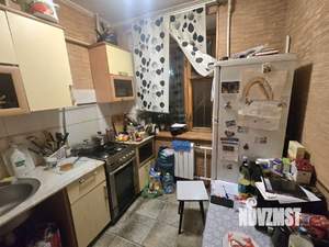 2-к квартира, вторичка, 38м2, 1/5 этаж