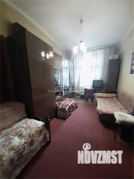 4-к квартира, вторичка, 93м2, 2/5 этаж