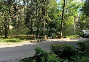 2-к квартира, вторичка, 42м2, 1/4 этаж