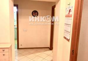 1-к квартира, вторичка, 52м2, 9/12 этаж