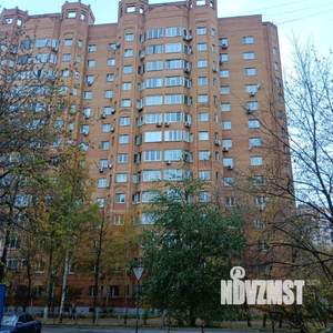 3-к квартира, вторичка, 100м2, 1/14 этаж