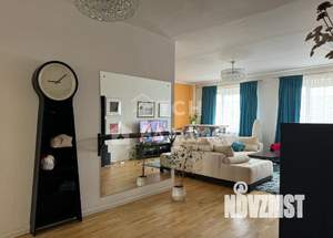 2-к квартира, вторичка, 75м2, 3/4 этаж