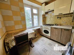 2-к квартира, вторичка, 43м2, 5/5 этаж