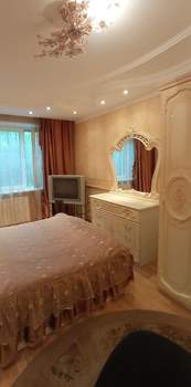 3-к квартира, вторичка, 69м2, 1/9 этаж