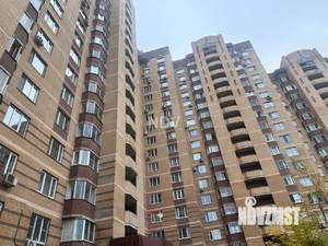 2-к квартира, вторичка, 63м2, 4/17 этаж