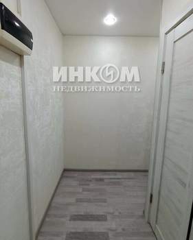 2-к квартира, вторичка, 44м2, 1/5 этаж