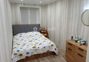 2-к квартира, вторичка, 42м2, 1/4 этаж