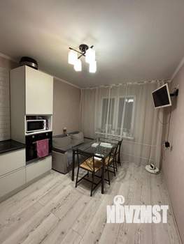 2-к квартира, вторичка, 60м2, 14/18 этаж