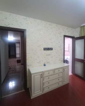 3-к квартира, вторичка, 105м2, 10/12 этаж