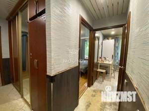 2-к квартира, вторичка, 43м2, 1/5 этаж