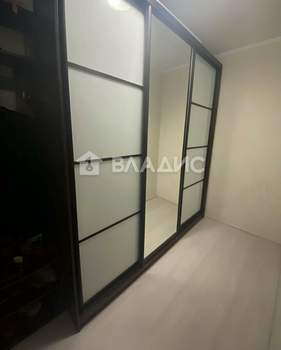 1-к квартира, вторичка, 46м2, 7/25 этаж