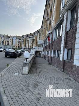 2-к квартира, вторичка, 64м2, 1/6 этаж