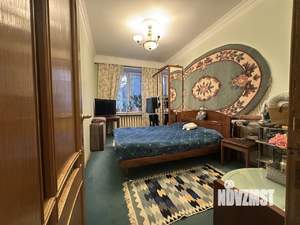 2-к квартира, вторичка, 57м2, 1/4 этаж