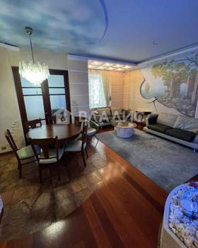 3-к квартира, вторичка, 152м2, 2/4 этаж