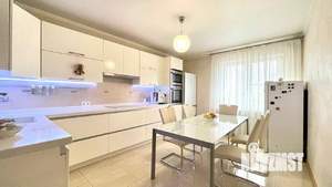 3-к квартира, вторичка, 95м2, 9/17 этаж