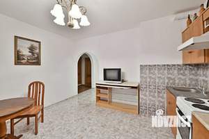 2-к квартира, вторичка, 69м2, 1/10 этаж