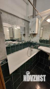 2-к квартира, вторичка, 57м2, 1/4 этаж